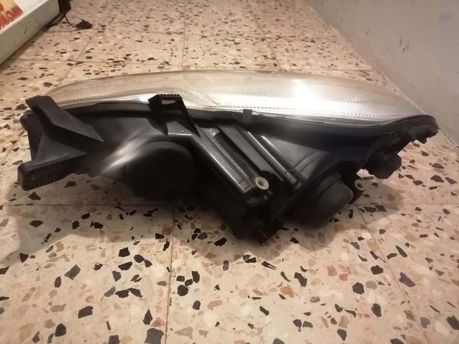 2 Farois smart 451 e capô
