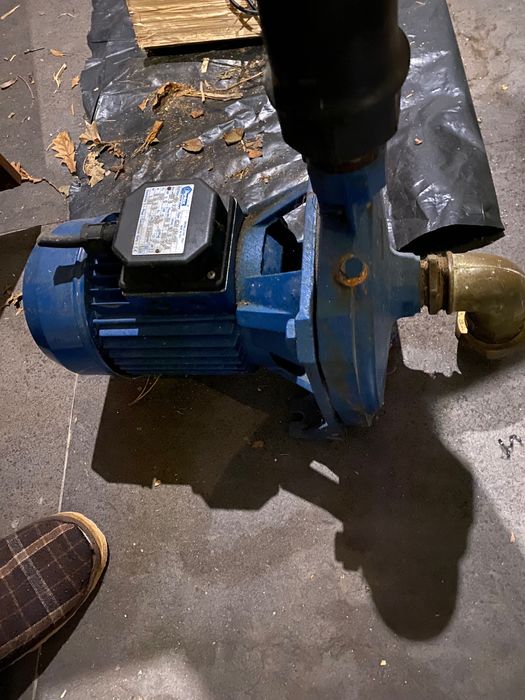 Bomba de água com quadro electrico