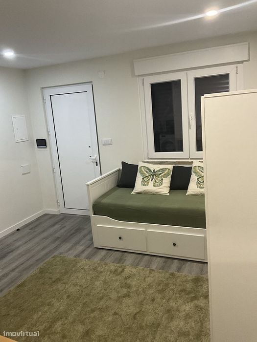 Estúdio T0  (Apenas para 1 pessoa)