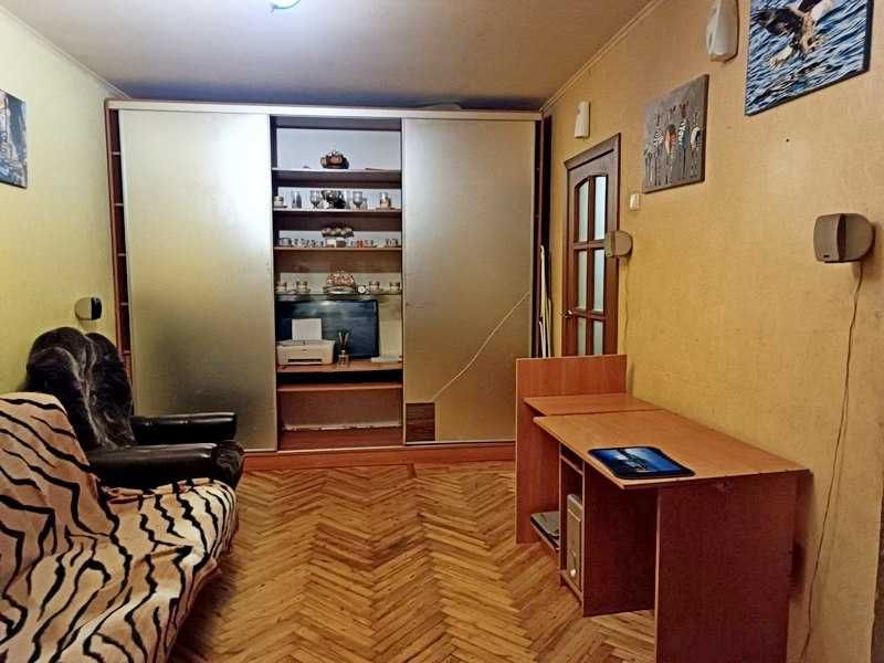 В продажу 1 квартира на Салтівці по вул Познанська