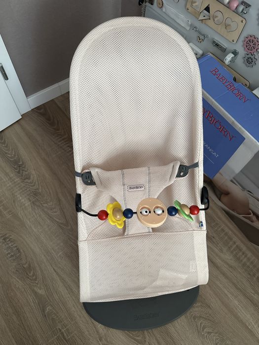 Bujaczek babybjorn