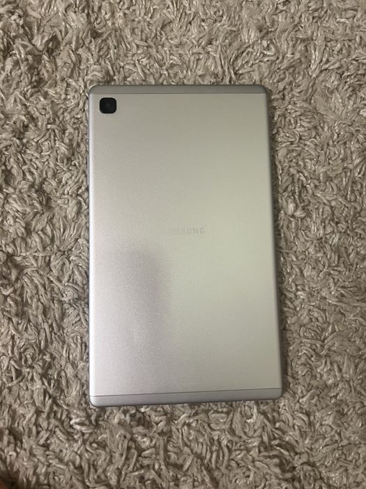 Продам планшет samsung galaxy Tab A7
