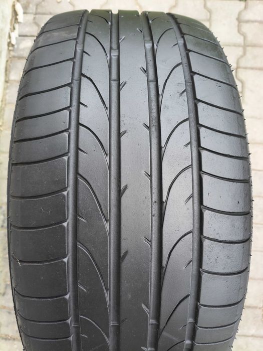 Lato Bridgestone 245/45 R17 5mm