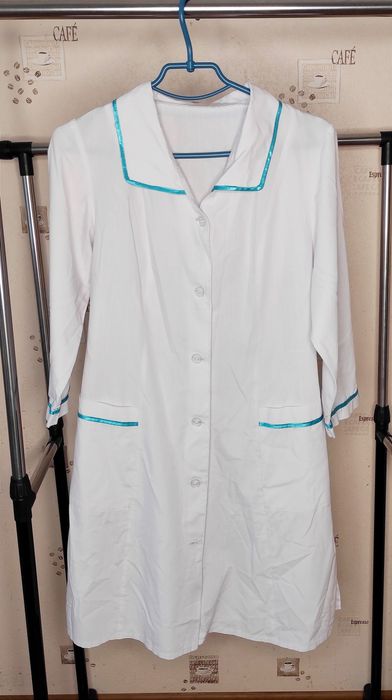 Халат, рукав три четверти, модель щита под заказ. Размер 44-46