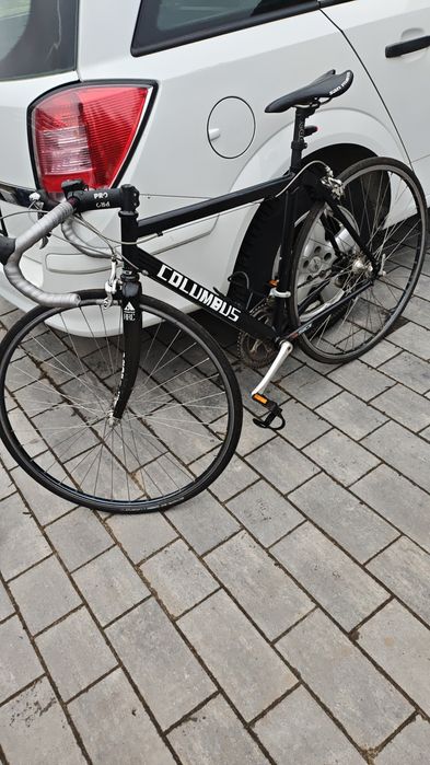 Piękna Szosa Columbus w świetnym stanie , Carbon