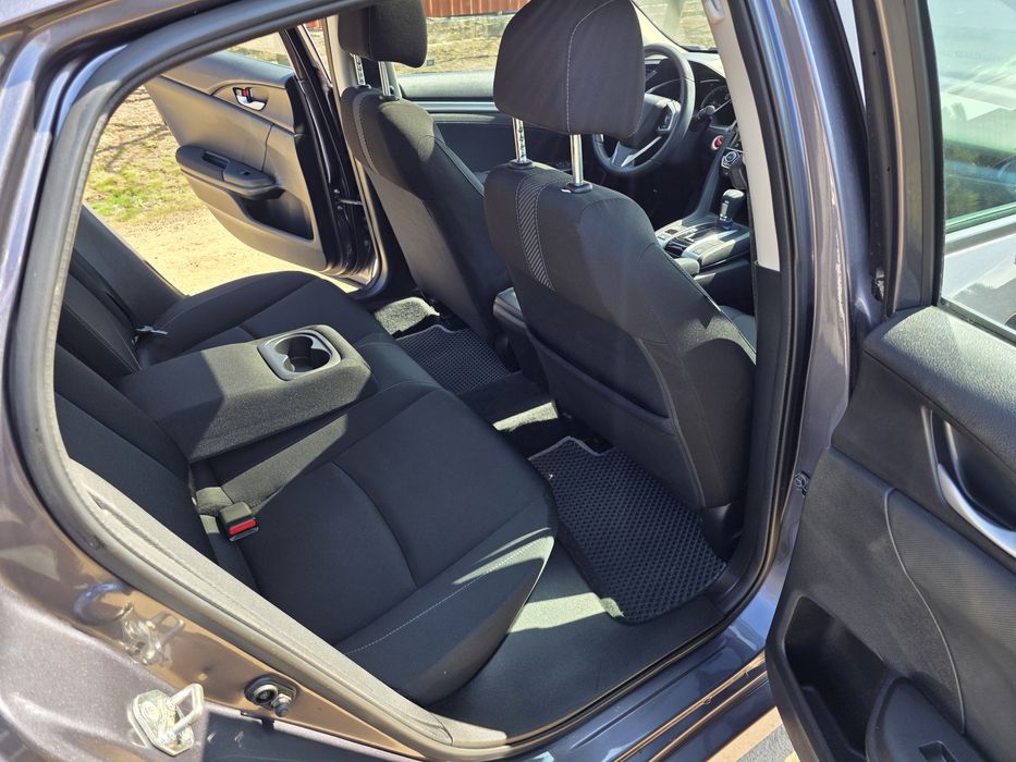 Продам хонда сивик 2017г.