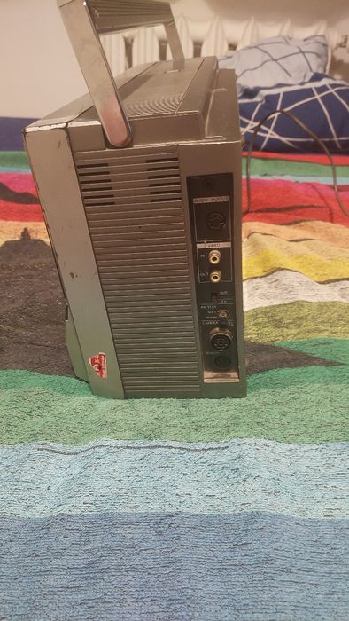 Zestaw kamera plus magnetowid z lat 80.