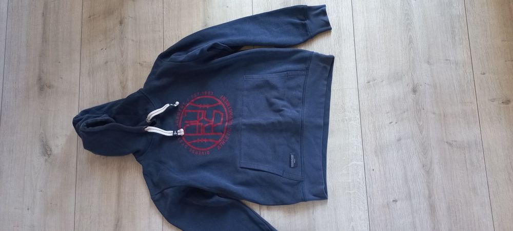 Bluza diverse, S