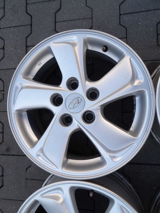 felgi aluminiowe 16 hyundai 5x114,3