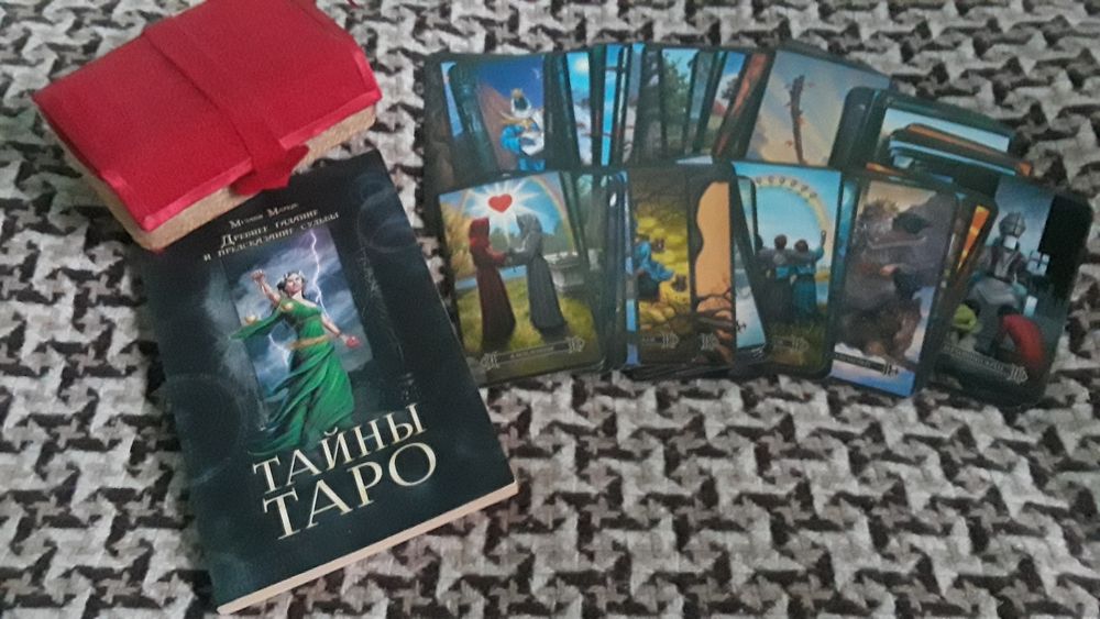 Комплект: карти таро, книжка та скринька для карт (ручна робота): 500 ...