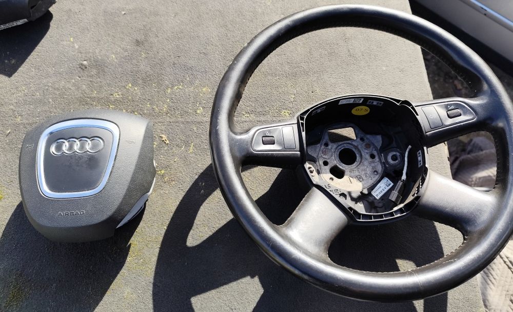 Audi A4 B7  volante com botões interligação