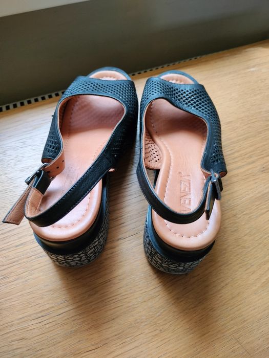 Buty Venezia sandały 39