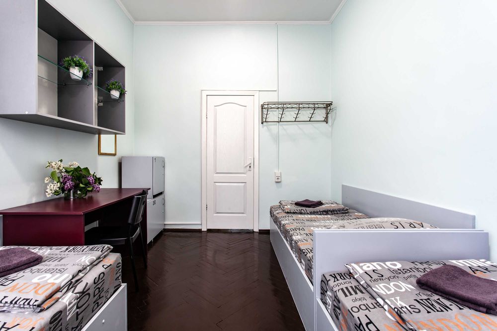 Сдам місце в хостелі  в загальному 3-місному номері в центрі Львова