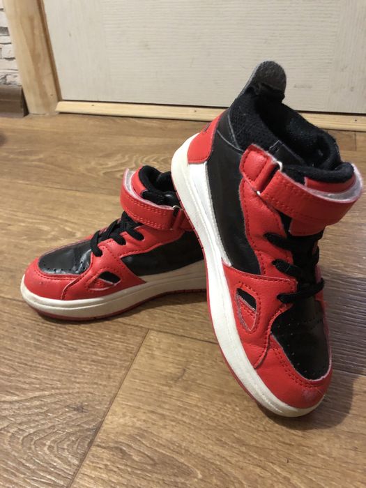 Кроссовки bosniko