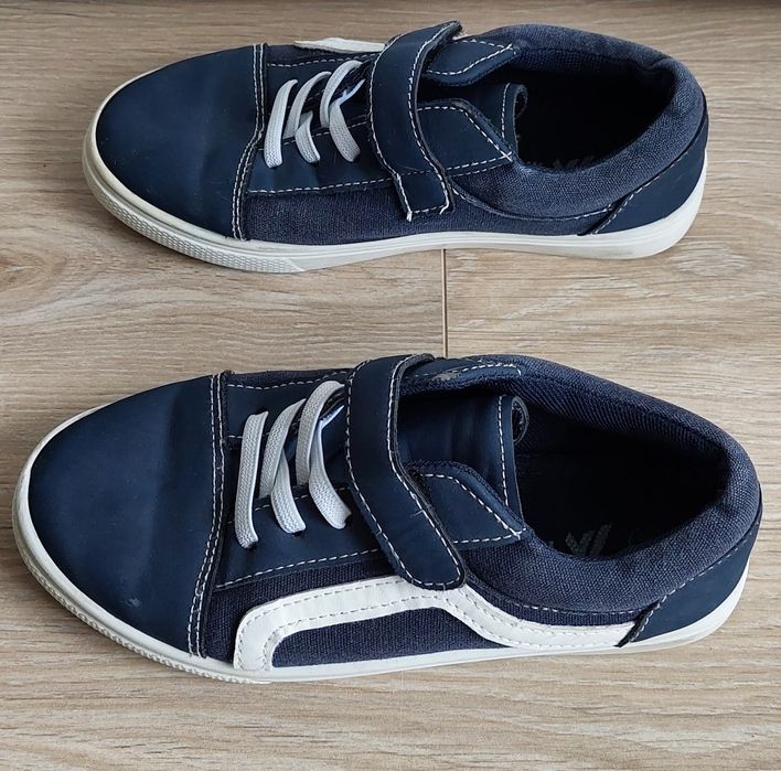 Trampki "martes", 31