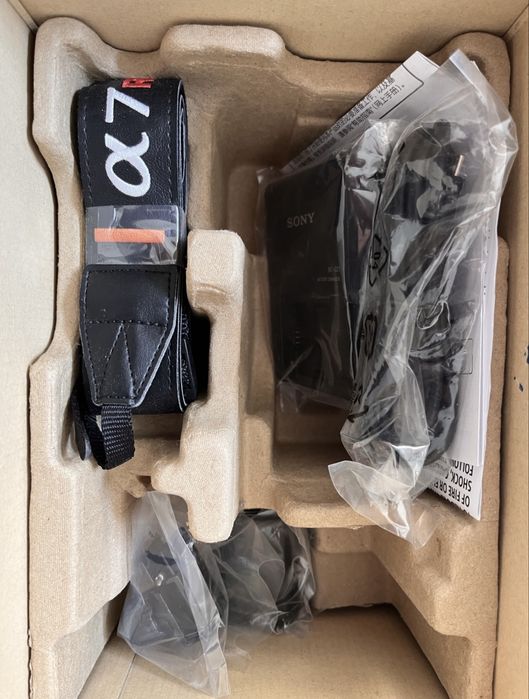 Aparat Sony A7rV a7r5 z przebiegiem  zdjęć 1084