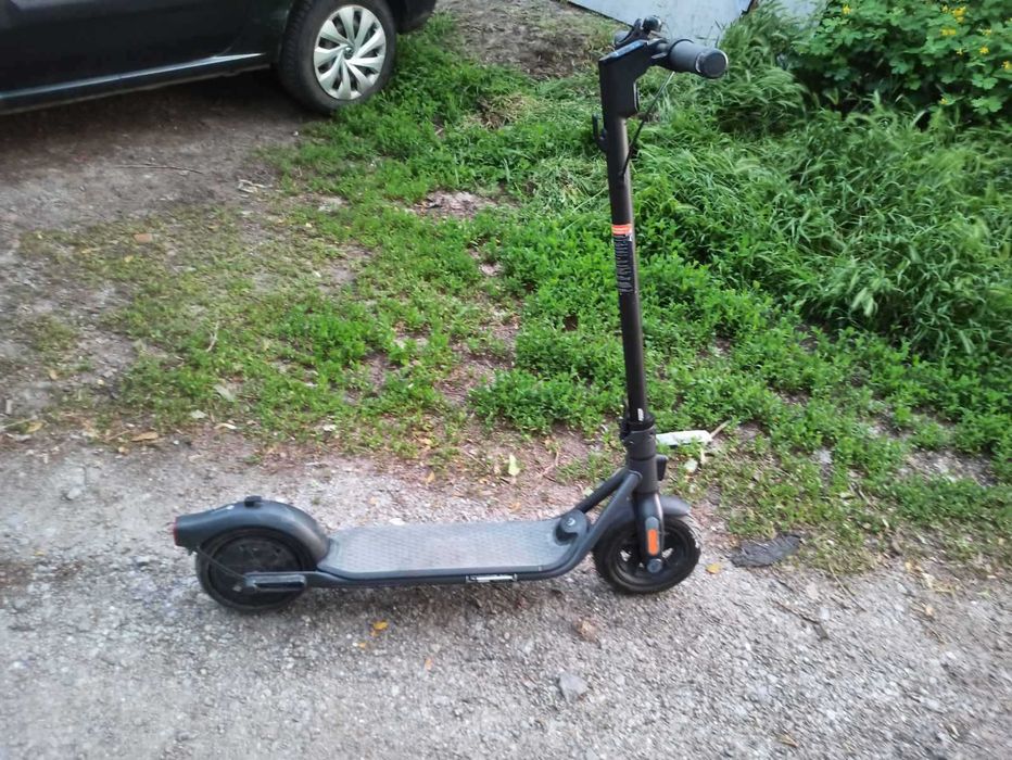 Електросамокат segway ninebot f2 мотор 400 Вт
