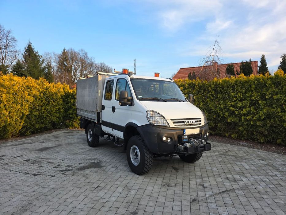 Iveco DAILY 4x4 35S18W  4x4 35S18W 124.000PLN terenowy OFF-ROAD DOKA 7 kamper brygadowy 55W17