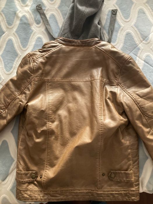 Blusão Springfield Castanho com Carapuço