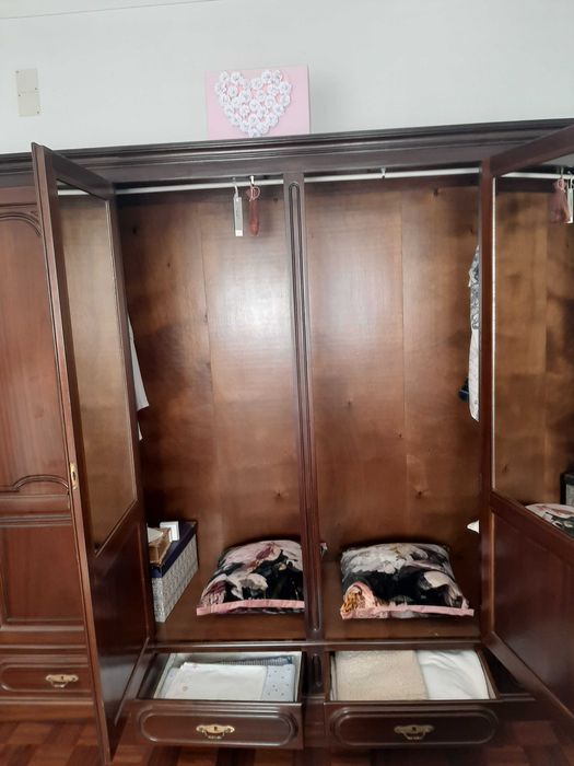 Roupeiro de 4 portad