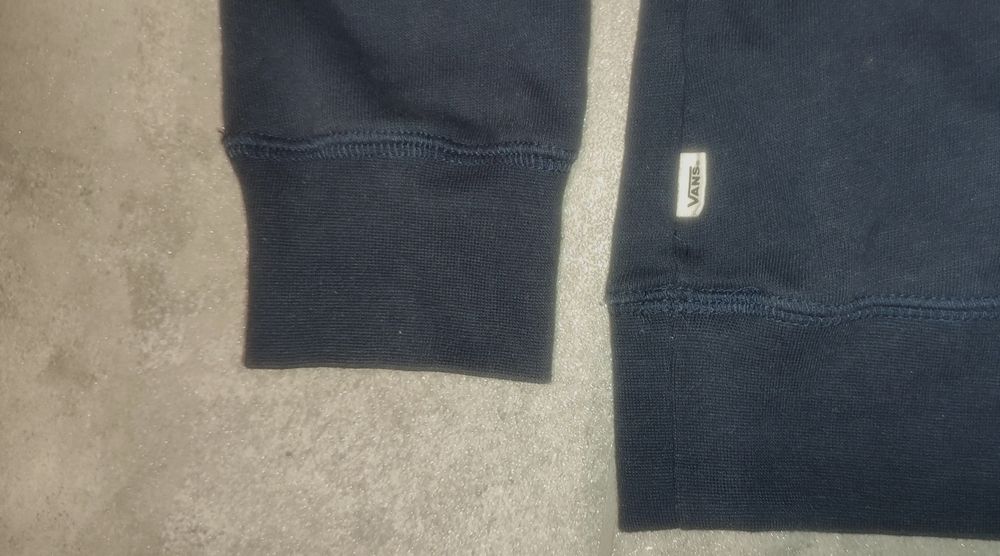 Bluza Vans r. XS kaptur granatowa kangurka