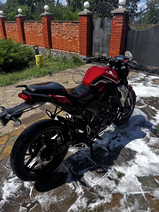 Продам Лифан ср 220