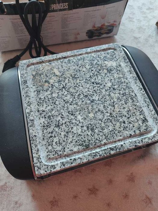 Grill Eleketryczny Kamienny Raclette Princess 600W