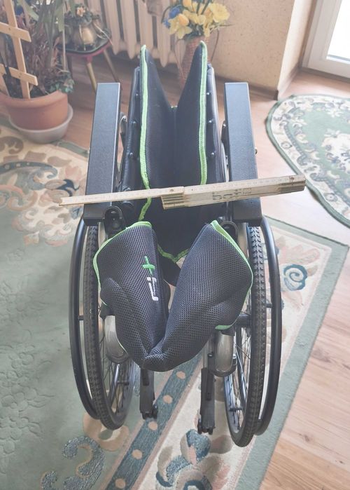 Wózek dla niepełnosprawnego