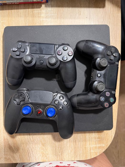 PlayStation 4 com jogos