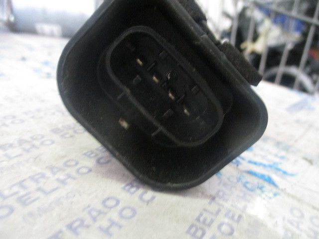 Fechadura / fecho porta trás esquerdo TOYOTA Corolla Liftback (_E11_)