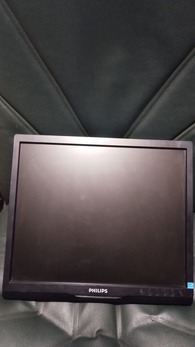 монітор philips 17