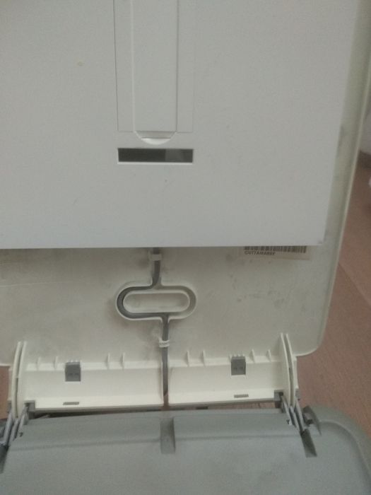 Сканер HP Scanjet G3010. Працює через підключення Windows XP та/або  7