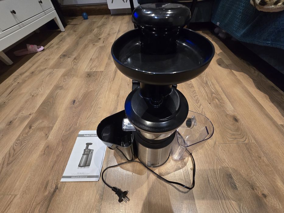 Wyciskarka wolnoobrotowa Eldom PJ400