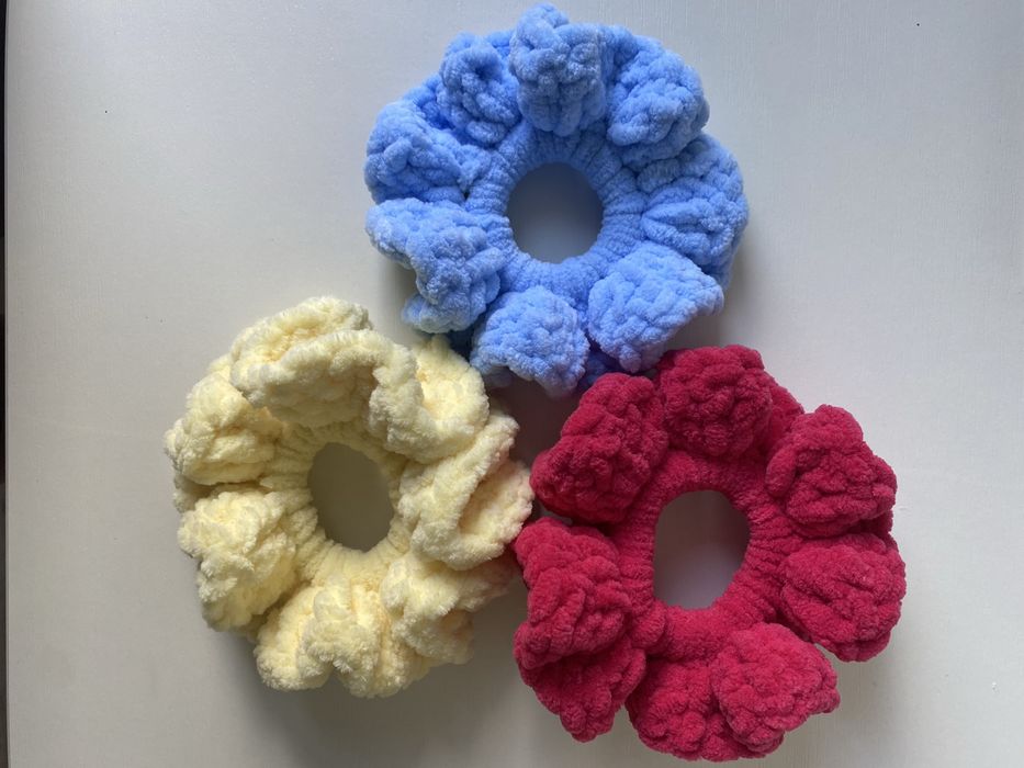 Резинки ,для волосся,плюшеві,мʼякі ,плюшеві резинки, кольорові