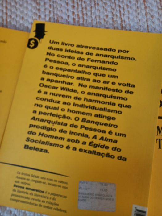 Três livros amarelos editora Guerra e Paz Pessoa Whitman Twain Kipling