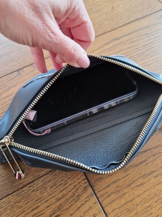 Nerka saszetka damska Tommy Hilfiger