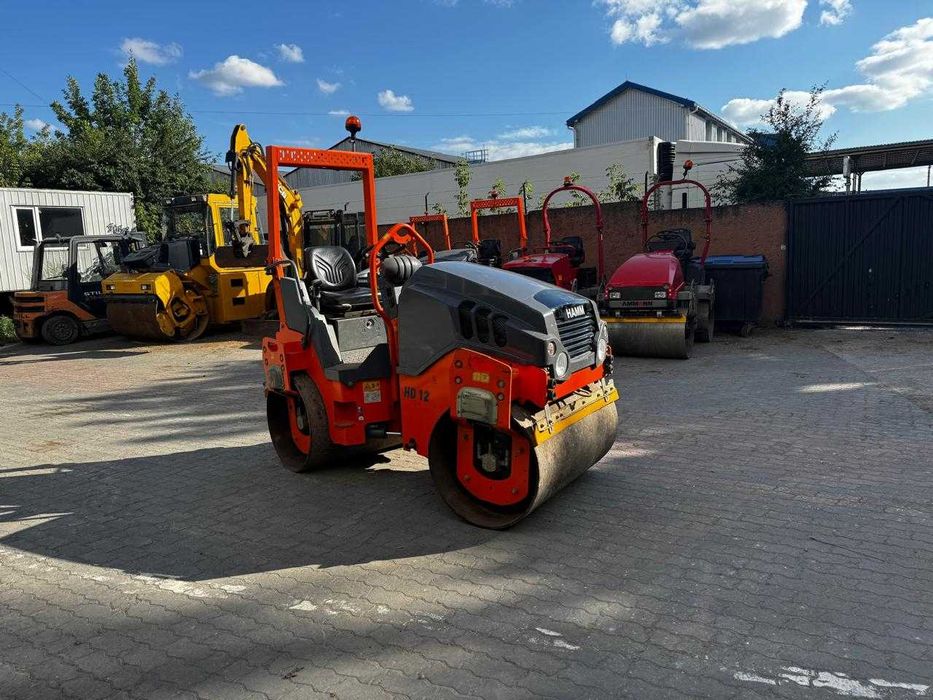 Продам каток HAMM HD12