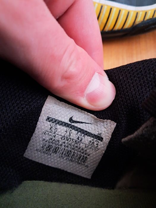 Сороконожки, бутсы, копы, футзалки Nike MercurialX Victory VI TF.