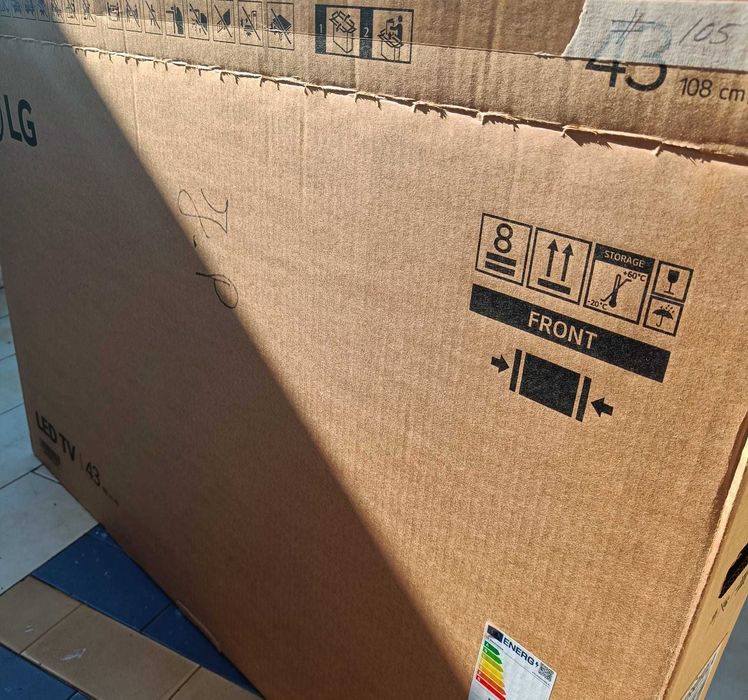 Televisão LG 43 polegadas- 108 cms [Excelente estado e preço]