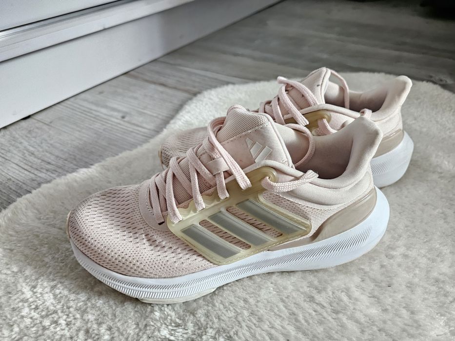 Buty Adidas Ultrabounce Rozmiar 38 Pudrowy Róż różowe do biegania
