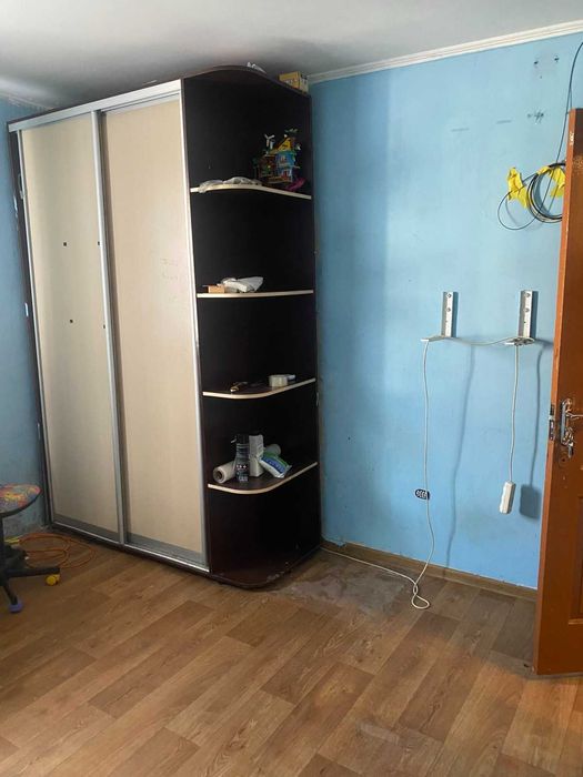 Продам кімнату на вул. Монюшка за 5000$
