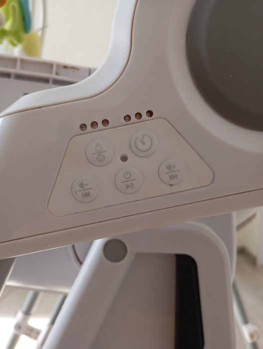 Дитячий стілець-гойдалка