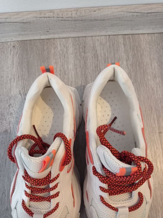 Buty Sneakersy 36 Nowe