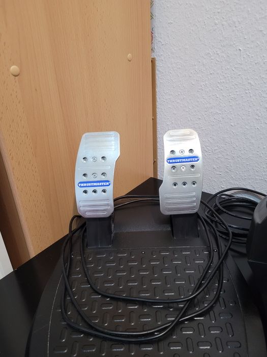 Kierownica Thrustmaster T300 RS (PC, PS5, PS4, PS3)