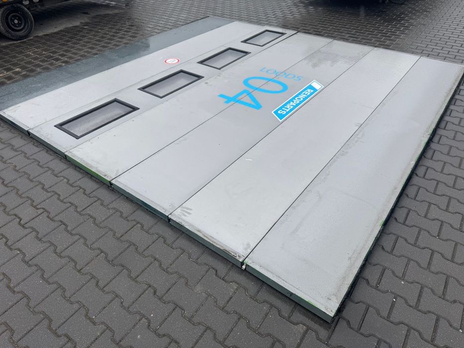 Brama 3.89x4.02 segmentowa panelowa 2 sztuki  panel 60mm