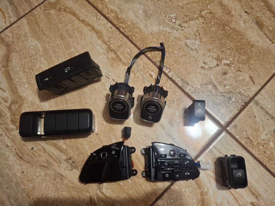 Przełącznik przycisk start stop blokada włącznik świateł USB  Mercedes