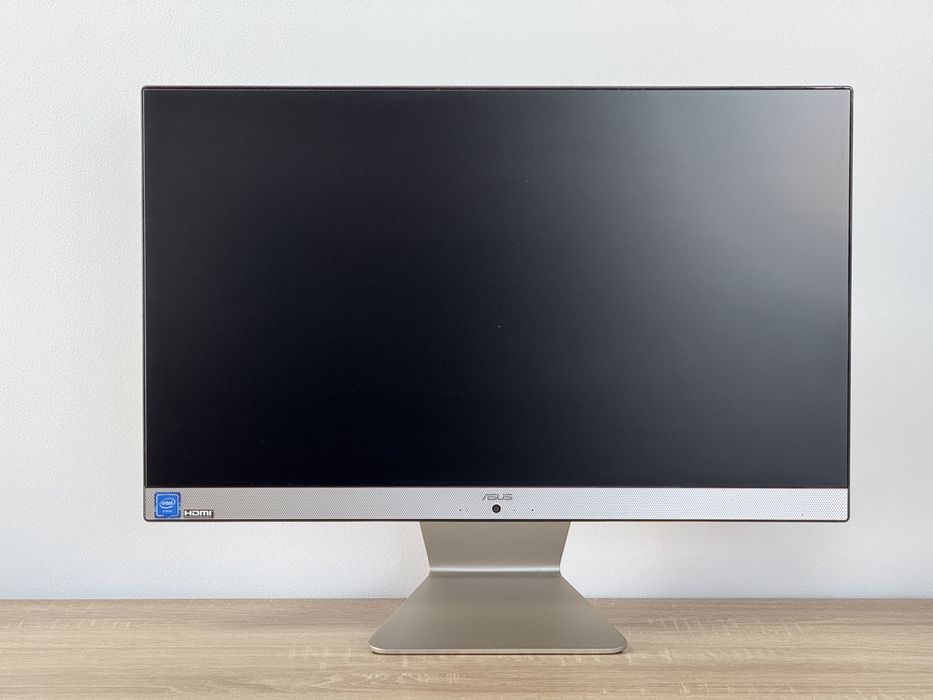 Моноблок компʼютер ASUS 24’’ IPS FullHD + миша та клавіатура