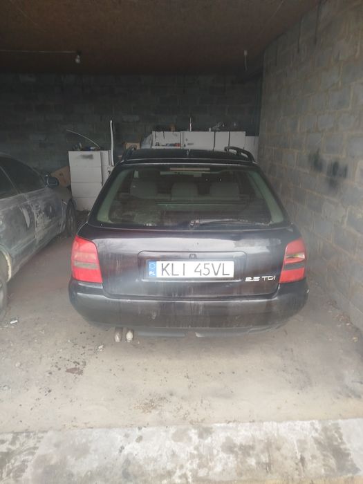 Ауди А4 б5 универсал 2.5 TDI