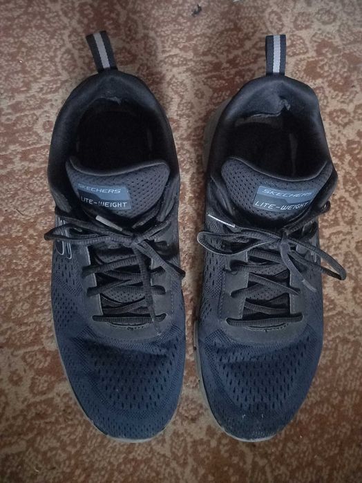 Кросівки  Skechers розмір 44