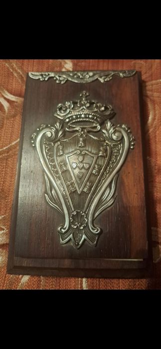 Pau santo e prata javali